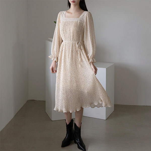 (OP-5288) Dot Square Neck Dress S