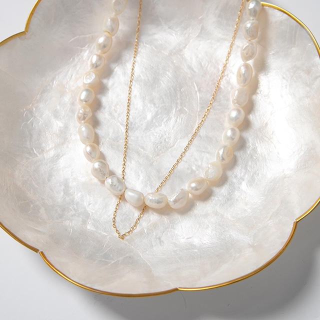 (ZN-824)Silver Pearl Layered Necklace