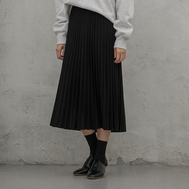 (SK-4606) Glossy Pleated Banding Skirt