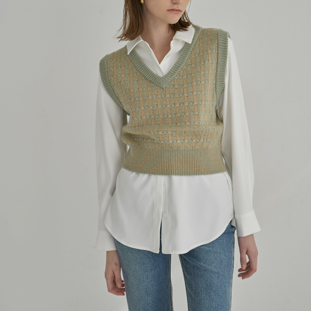 (VT-0229) Anna V Neck Tweed Vest