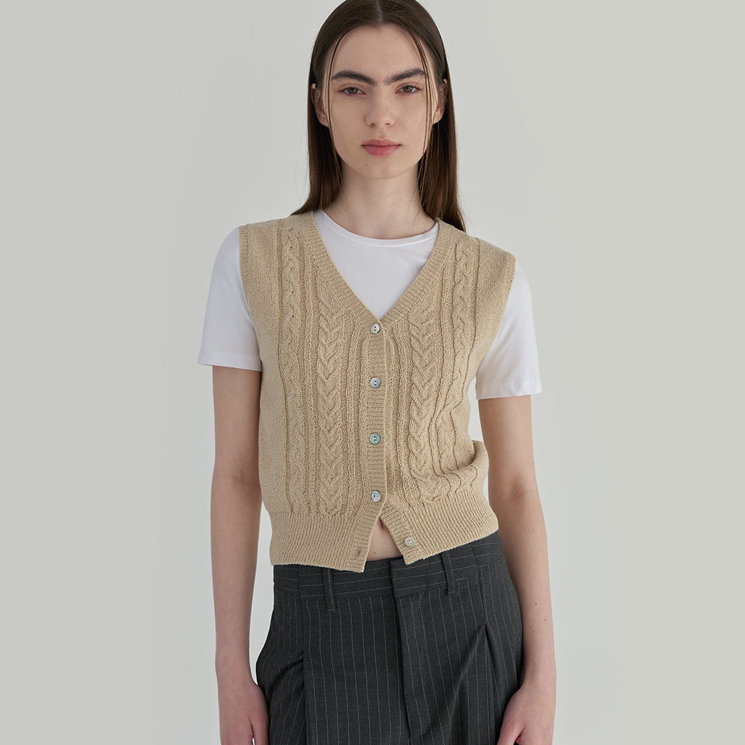 (VT-0243) Booklet terry cable open knit vest