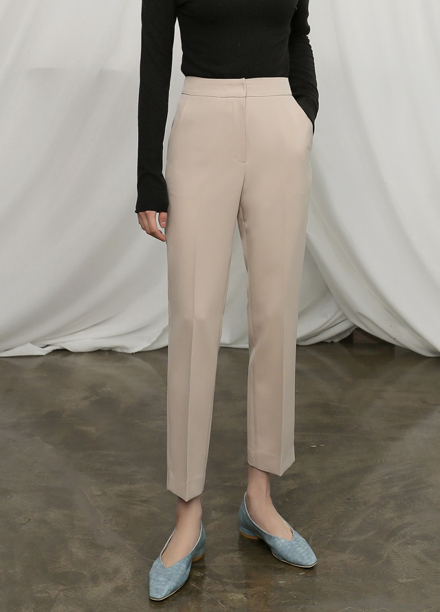 (T-4591)Signature Half Neck Soft Texture Tee Korea