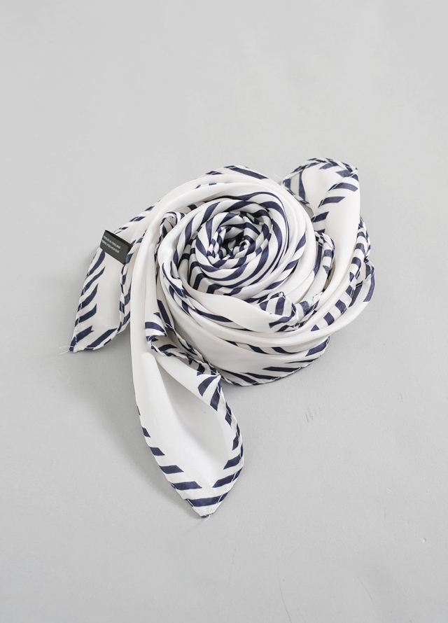 (CD-1187) Tweed Fringe Knit Cardigan Korea