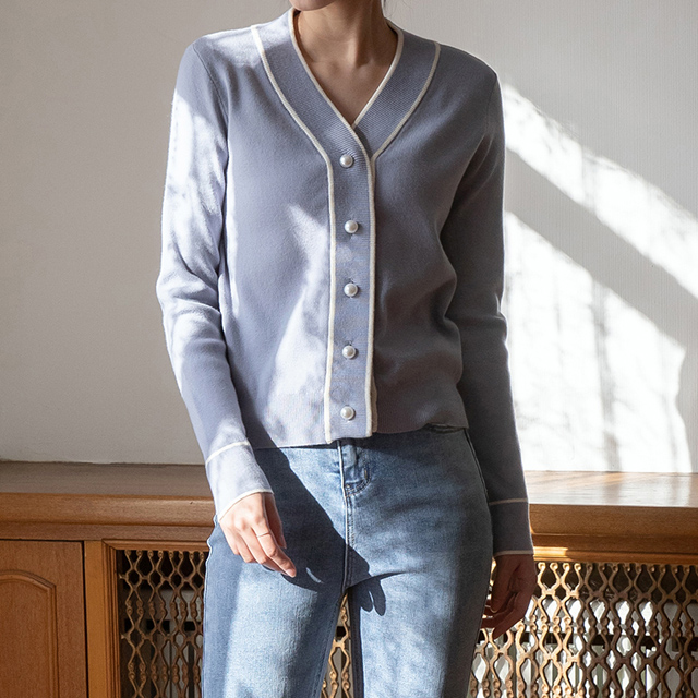 (CD-1336) Pearl Point V-Neck Knit Cardigan