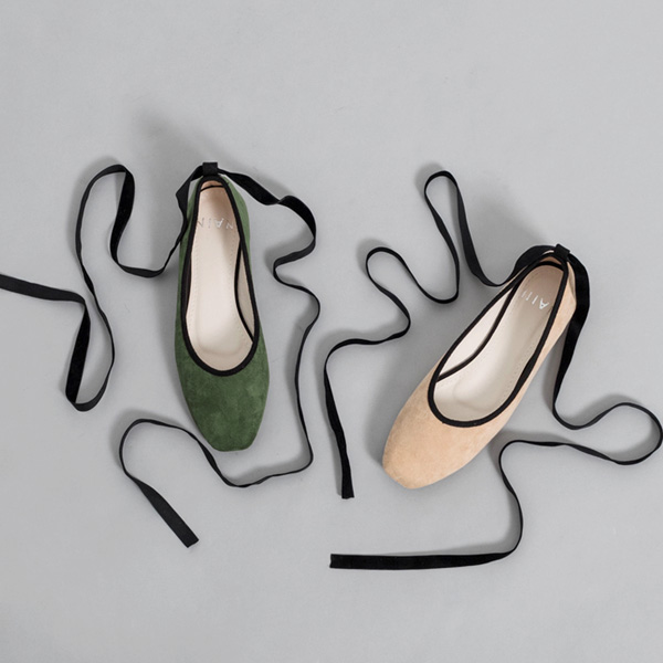 (SH-2779) Ribbon Strap Suede Flat S