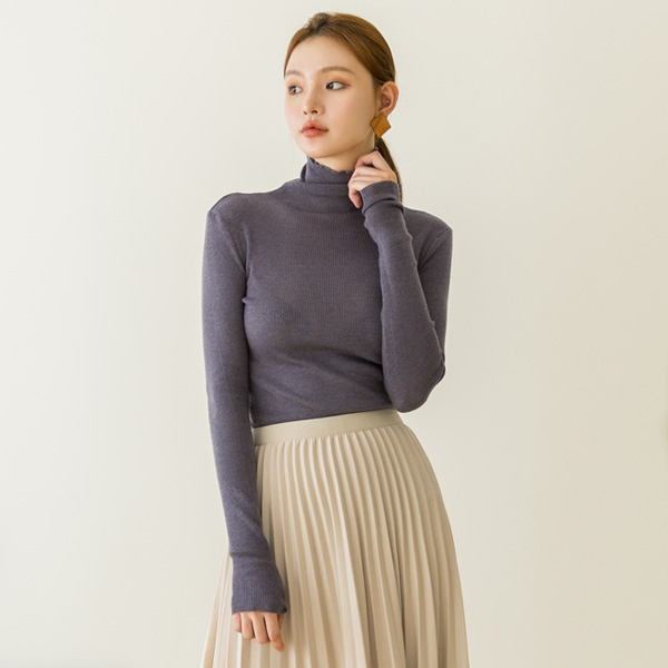 (T-4982) Light turtleneck knit