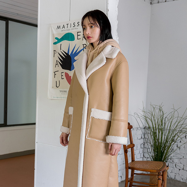 (CT-1230) Faux Mustang Long Coat
