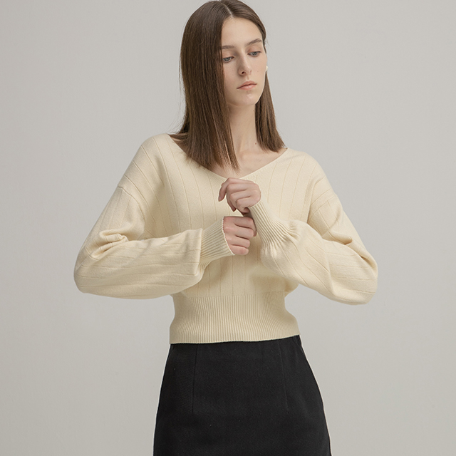 (T-5177) Feminine Volume V-Neck Knit