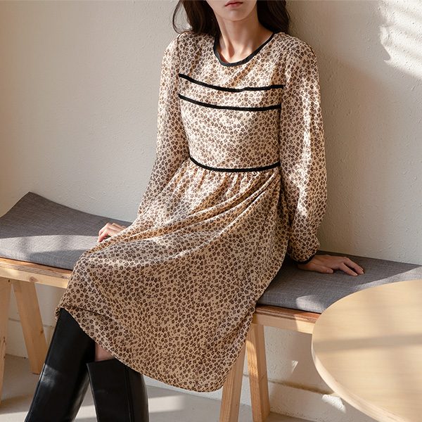 (OP-5005) Floral lining one-piece