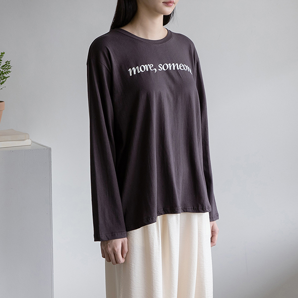 (T-5514) Lettering loose silhouette tee
