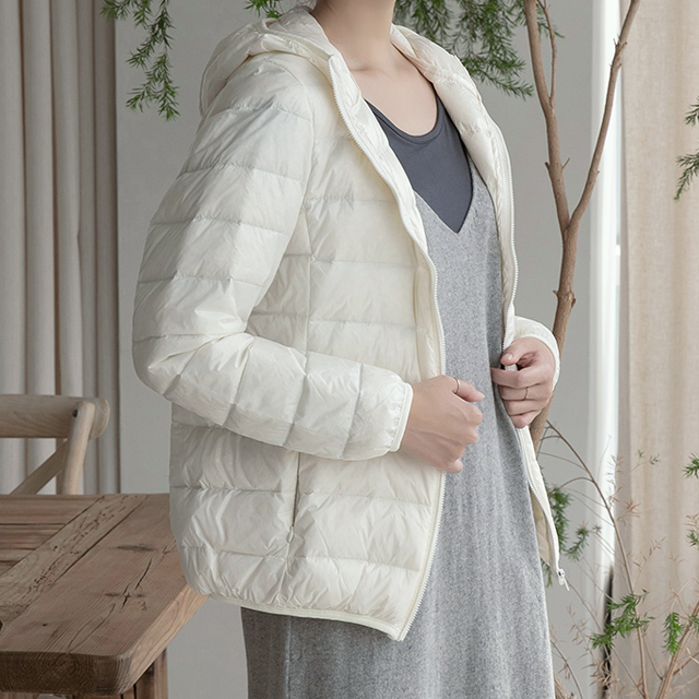 (N-JP-426) Eneffect Light Hood Down Jumper S