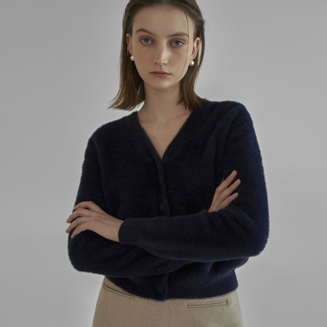 (CD-1552) V-neck fake angora knit cardigan