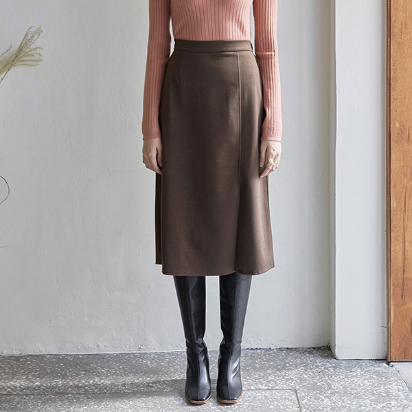 (SK-4155) Modern Slit Back Banding Skirt