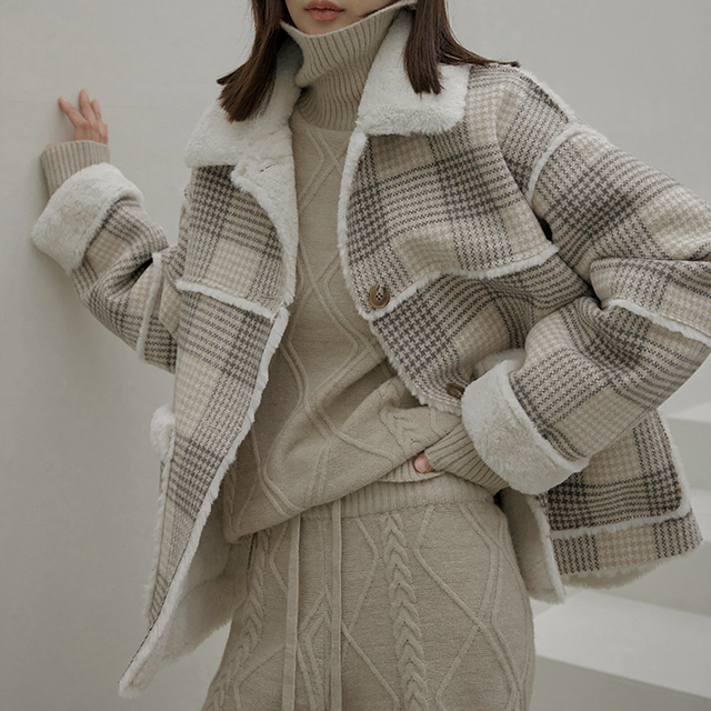 (JK-2284) Fur color check mustang jacket