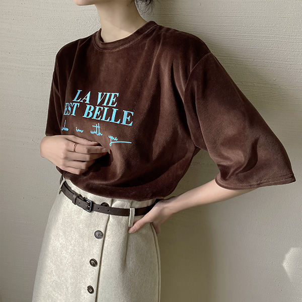 (T-5879) Lettering Velvet Half T-shirt