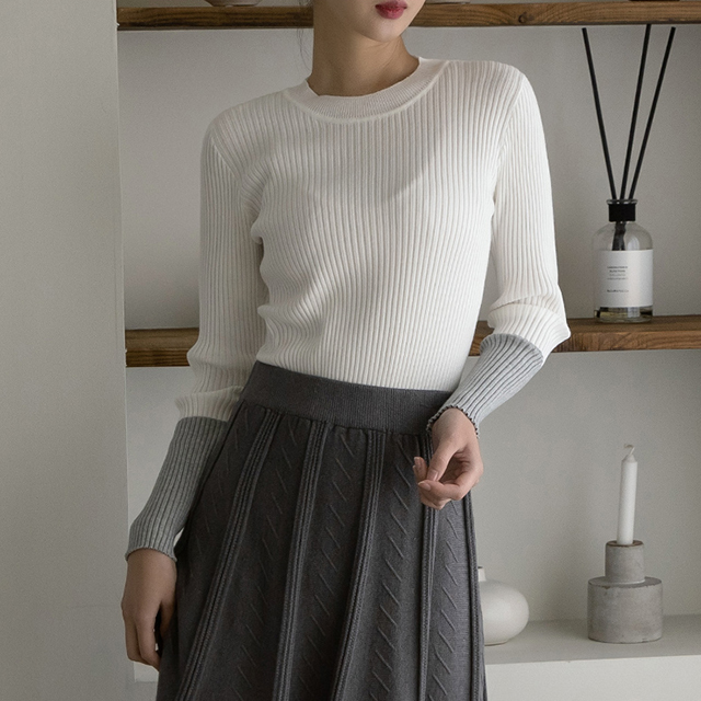 (T-5899) Color sleeve pointed knit