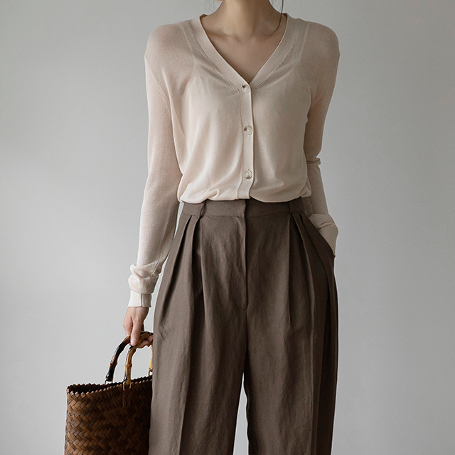 (CD-1676) Solid embroidery knit cardigan