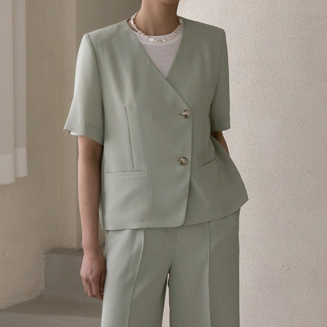 (JK-2389)Setup Natural Crop Jacket