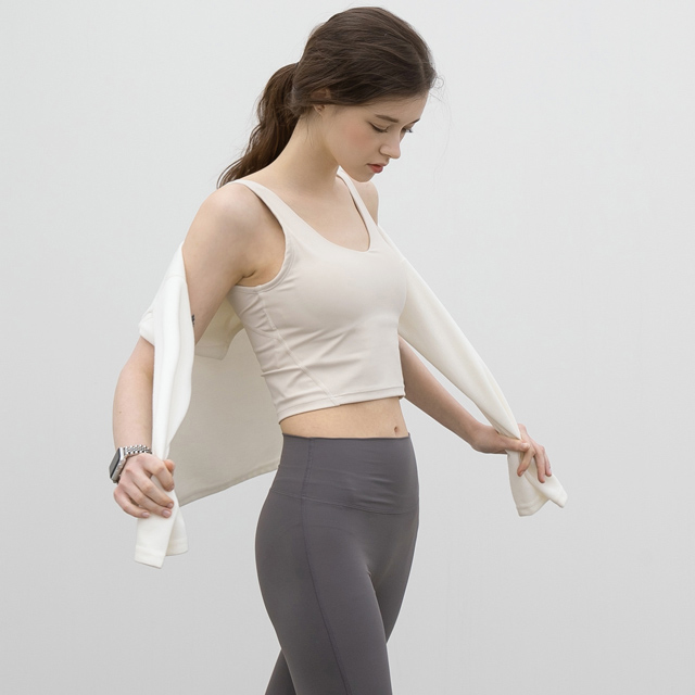 (BR-0001)ENEFECT SOFT U-NECK CROP BRAT TOP