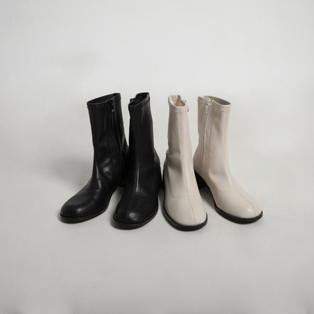 (SH-3276) Round mid heel ankle boots