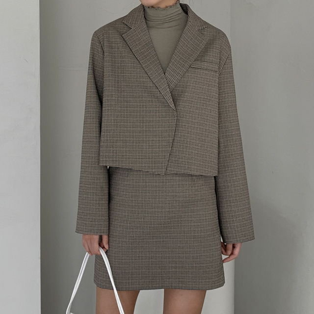 (JK-2594) Classic Check Crop Set-up Jacket
