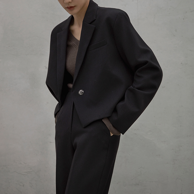 (JK-2498) Minimal Crop Set-up Jacket