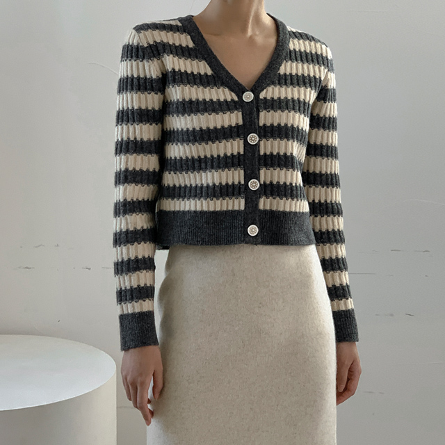 (CD-1838) Striped Jewel Button Knit Cardigan