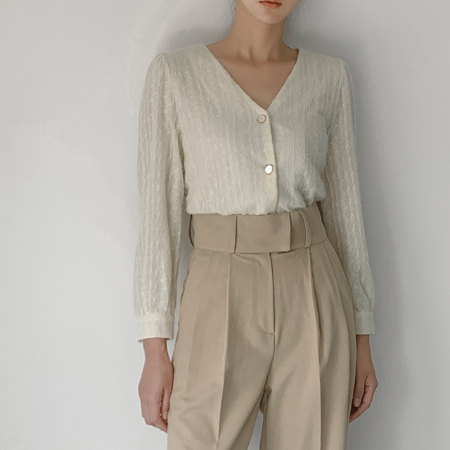 (BL-3958)Hairy Lace V-Neck Blouse