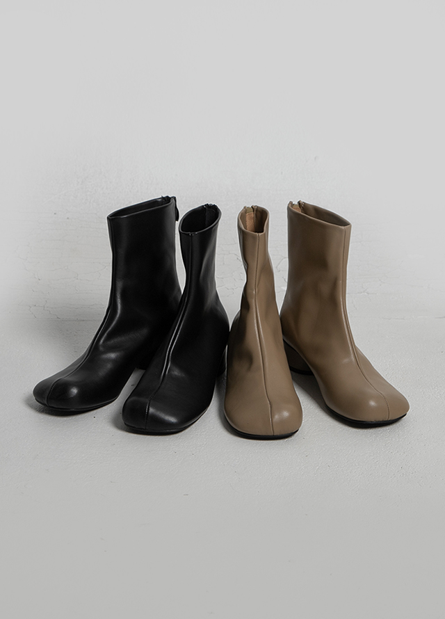 (SK-4370) Eco Leather Set-up Mini Skirt Korea