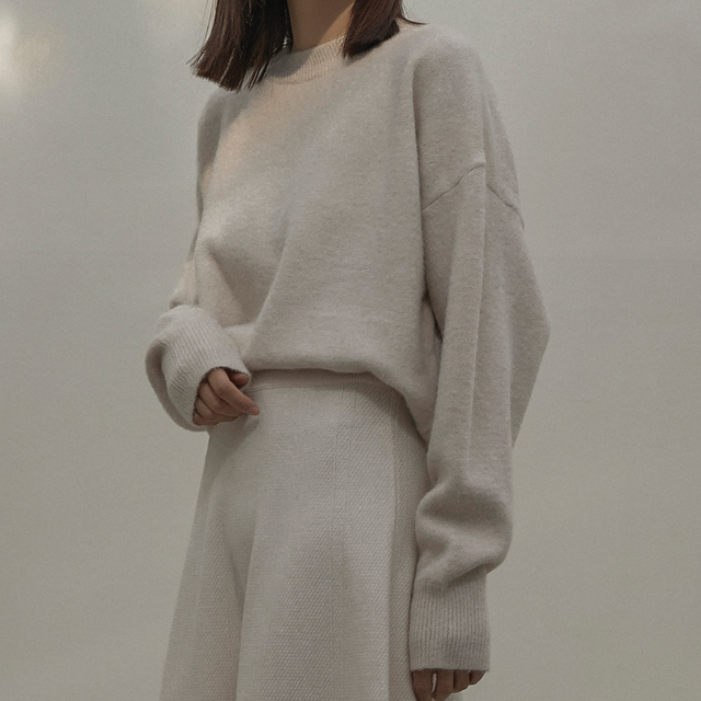 (NT-6356) Hemline unbalanced round neck knit