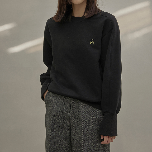 (T-6181) Sleeve cut embroidery fleece man-to-man tee