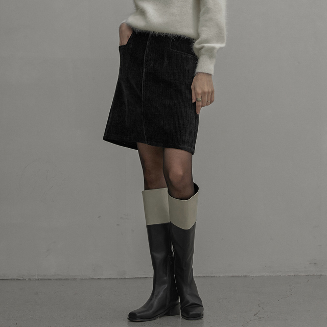 (SK-4573) Corduroy Pocket Mini Skirt