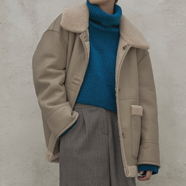 (JK-2588) Bold Reversible Mustang Jacket