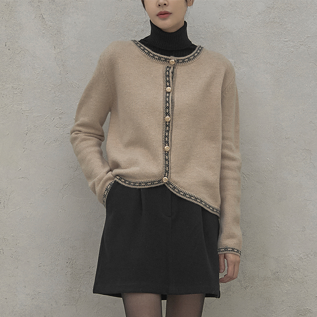 (CD-1913)Line Point Round Knit Cardigan