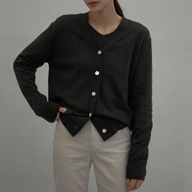 (CD-1907) Cashmere V-neck Knit Cardigan
