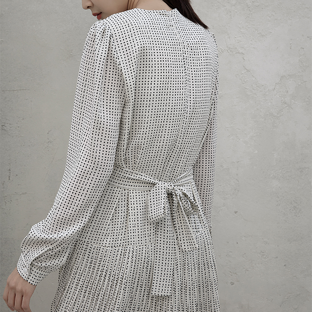 (OP-5926) Dot Pleated Strap One Piece S