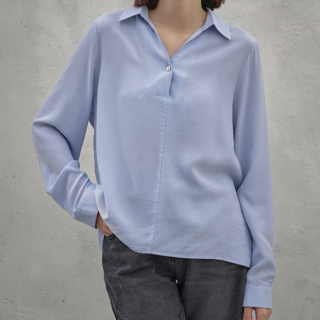 (BL-4034)N Signature BL007-Daily Back Open Blouse