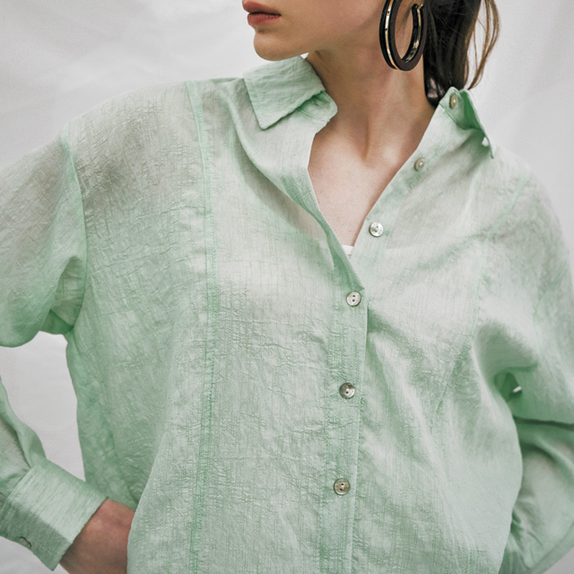 (BL-3965) Shimmer Line Loose Fit Blouse