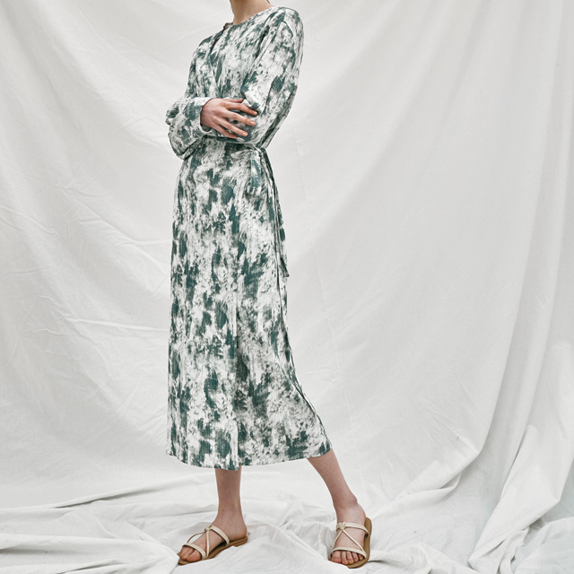 (OP-5864) Crave Marvel Wrap One Piece Slip Set S