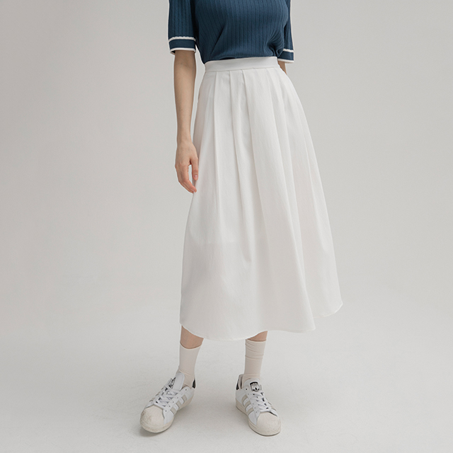 (SK-4679) Classic Pleated Back Banding Skirt