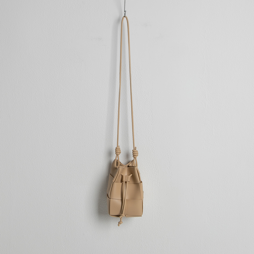 (B-2386) Wide Weaving Mini Bucket Bag