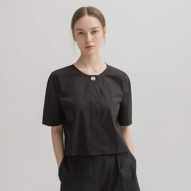 (BL-4006) Minimal Puff Sleeve Crop Blouse