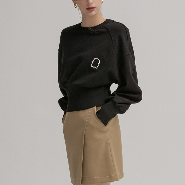 (T-6541)Structured Arch Embroidery Sweatshirt