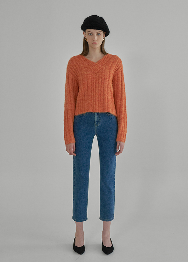 (T-6569) Preppy V-neck Cable Embroidery Knit Korea