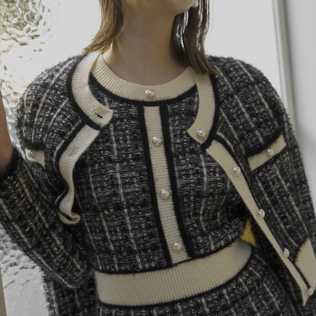 (CD-2001) Muse Hairy Metal Tweed Cardigan