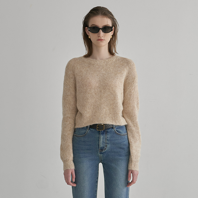 (T-6626) Wool Hairy Round Crop Knit