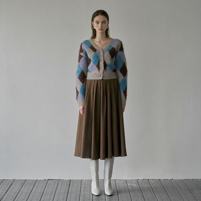 (SK-4770)Warm Touch Pintuck Back Banding Skirt