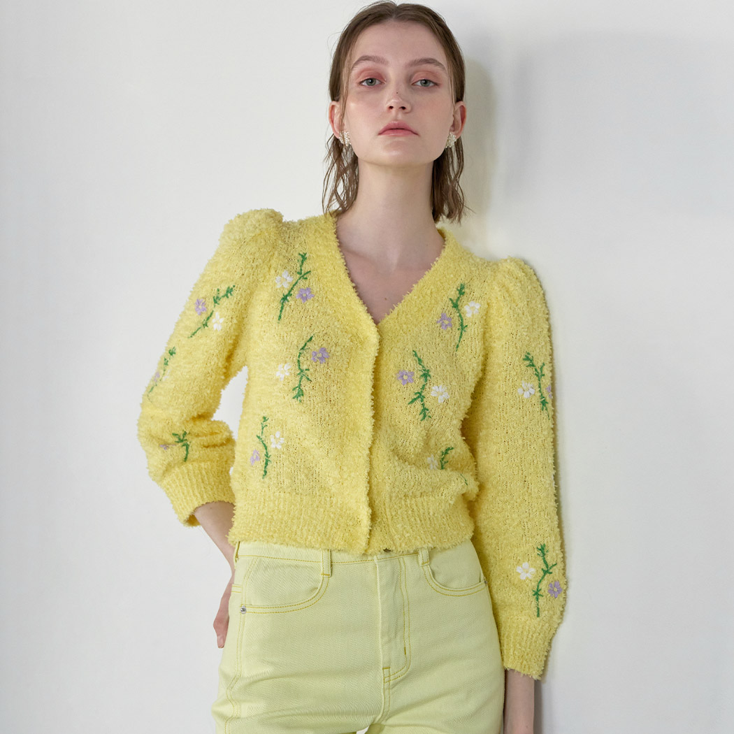 (CD-2029) Flower Garden Puff Crop Knit Cardigan