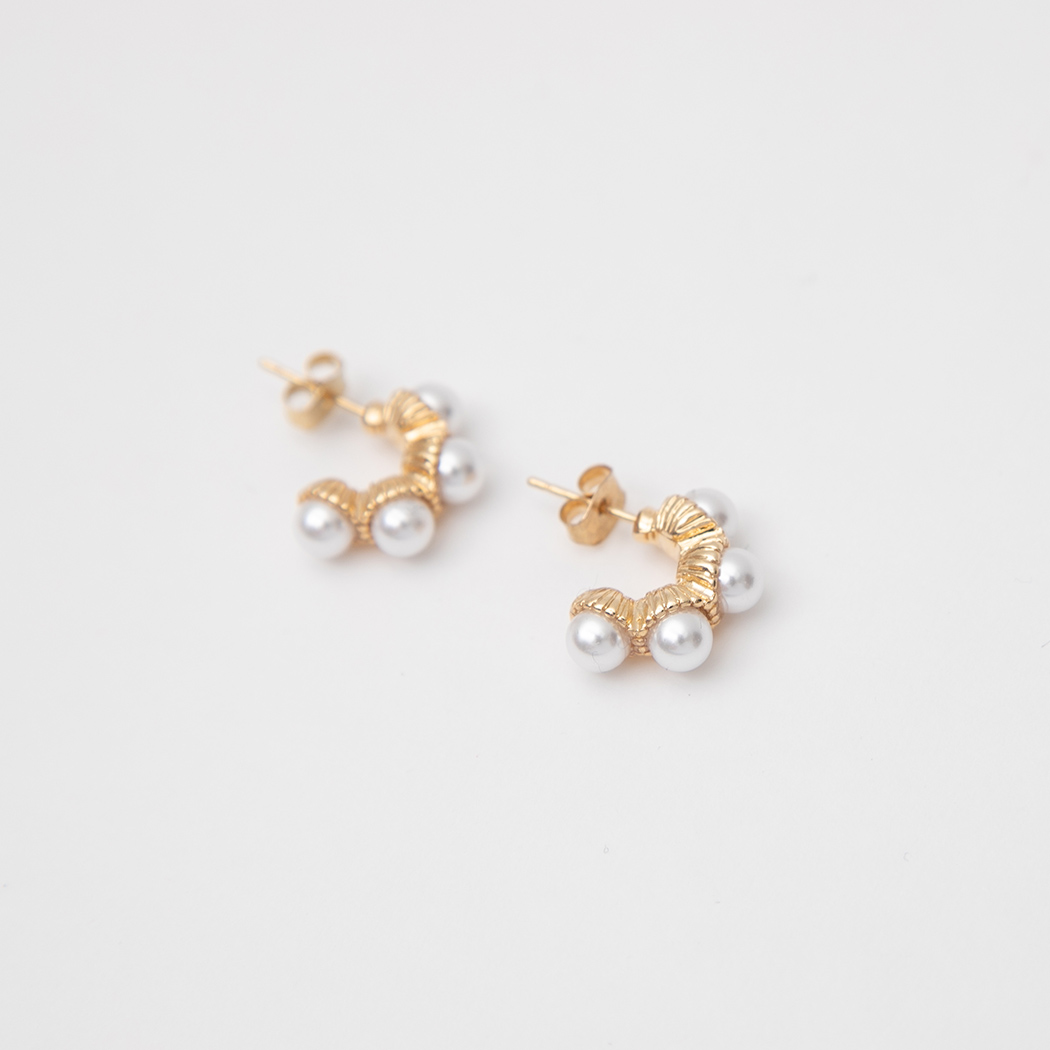 (E-1562) Antique Pearl Mix Silver Needle Earrings