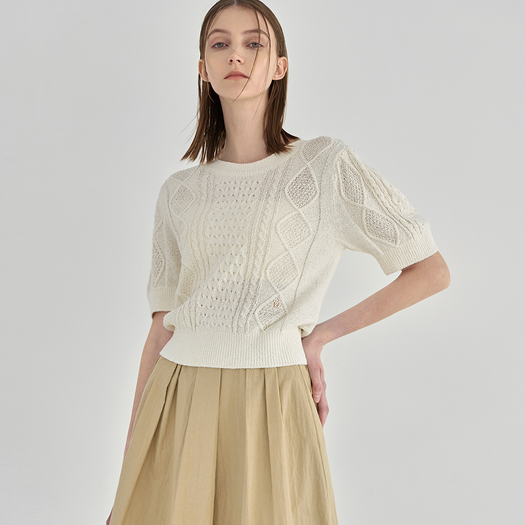 (T-6681) Puff Sleeve Cable Crop Knit